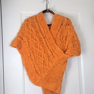 Anthropologie, Knitted&Knotted Poncho, Size XS/S.